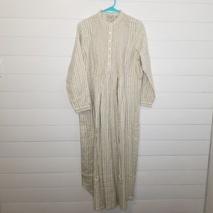 LL Bean Modest Nightgown Pintucking  S-Reg